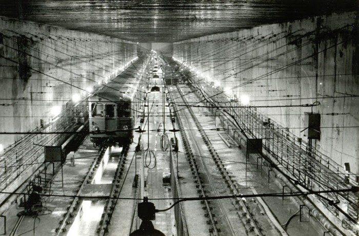Ötven éve adták át az első budapesti metróvonalat 3 Ötven éve adták át az első budapesti metróvonalat 3