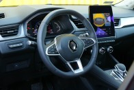 Teszteltük a Renault-sikermodelljét: itt az új Captur 56