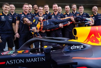 F1: Ricciardo visszamenne a Red Bullhoz