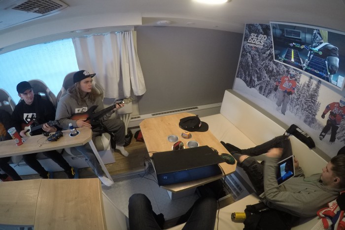 Ikarusszal csodálni a sarki fényeket 20 | Vezess Ikarusszal csodálni a sarki fényeket 20