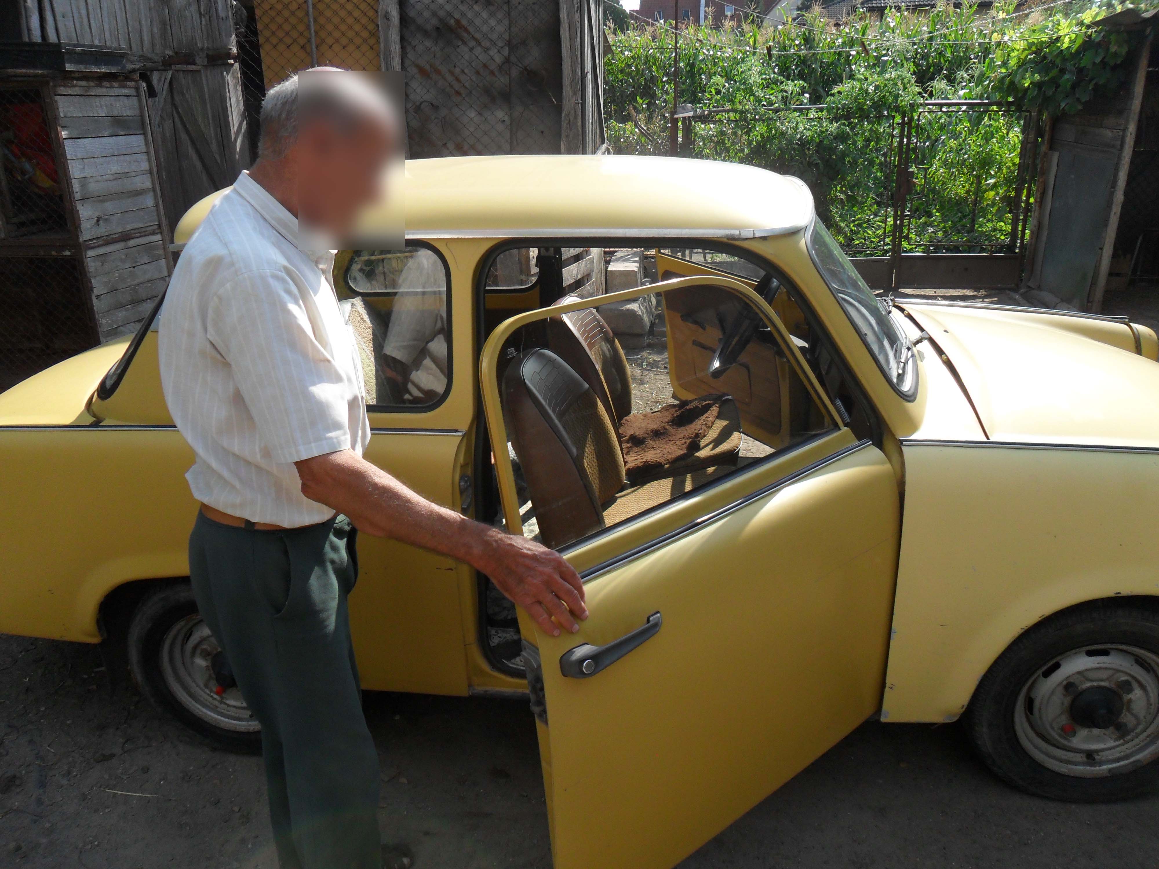 Amerikai reklámban kapott szerepet egy magyar Trabant 2 Amerikai reklámban kapott szerepet egy magyar Trabant 2