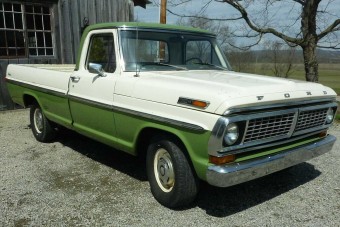 Meglepő motor került ebbe az amerikai pick-upba