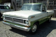 Meglepő motor került ebbe az amerikai pick-upba 14 Meglepő motor került ebbe az amerikai pick-upba 14