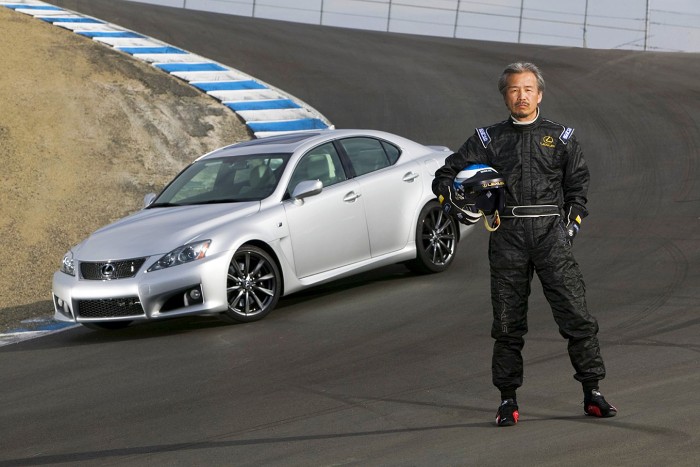 Visszavonul a sportautó-gyártás egyik legendás alakja