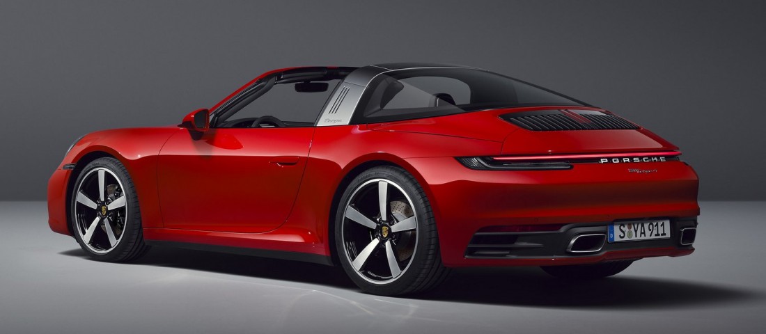 Nem kabrió, nem is kupé: visszatér a Porsche 911 Targa