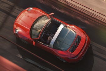 Ötvenöt éve különc a Porsche 911 Targa