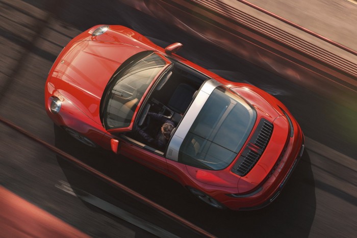 Ötvenöt éve különc a Porsche 911 Targa