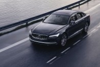 Radikálisan korlátozza autói végsebességét a Volvo 6 Radikálisan korlátozza autói végsebességét a Volvo 6