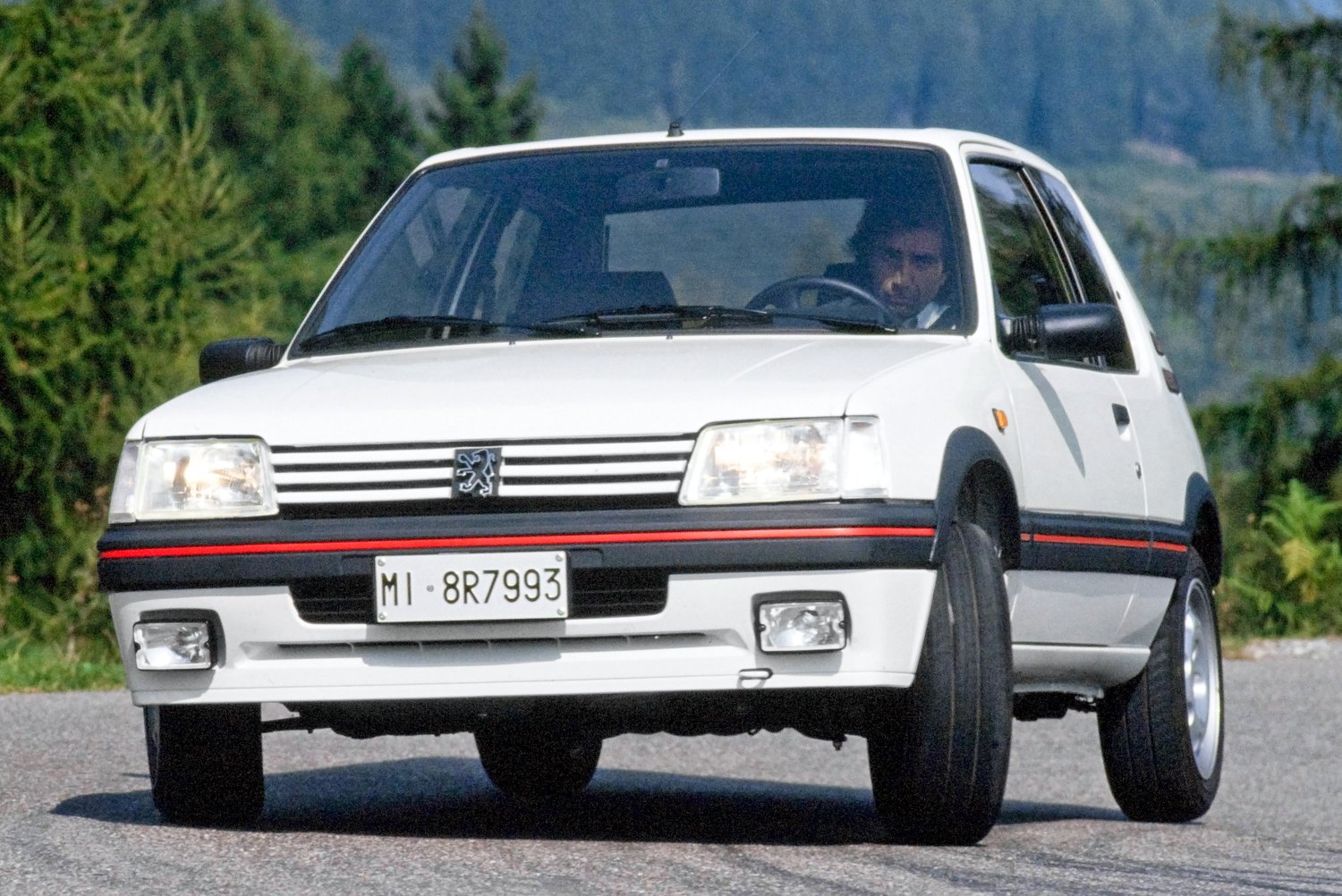 Újra lehet Peugeot GTi – csak épp áram hajtja majd 5