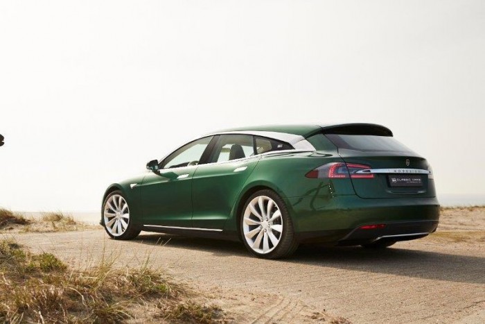 Egy Rolls-Royce árát kérik el ezért a kombiért