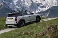 Két tucat fényképen a megújult Mini Countryman 331