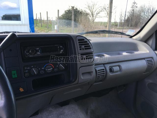 Vedd meg ezt a dögöt, hogy eljátszhasd az FBI-ügynököt 2