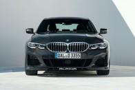 Gyorsan falja a kilométereket az Alpina D3 S 3