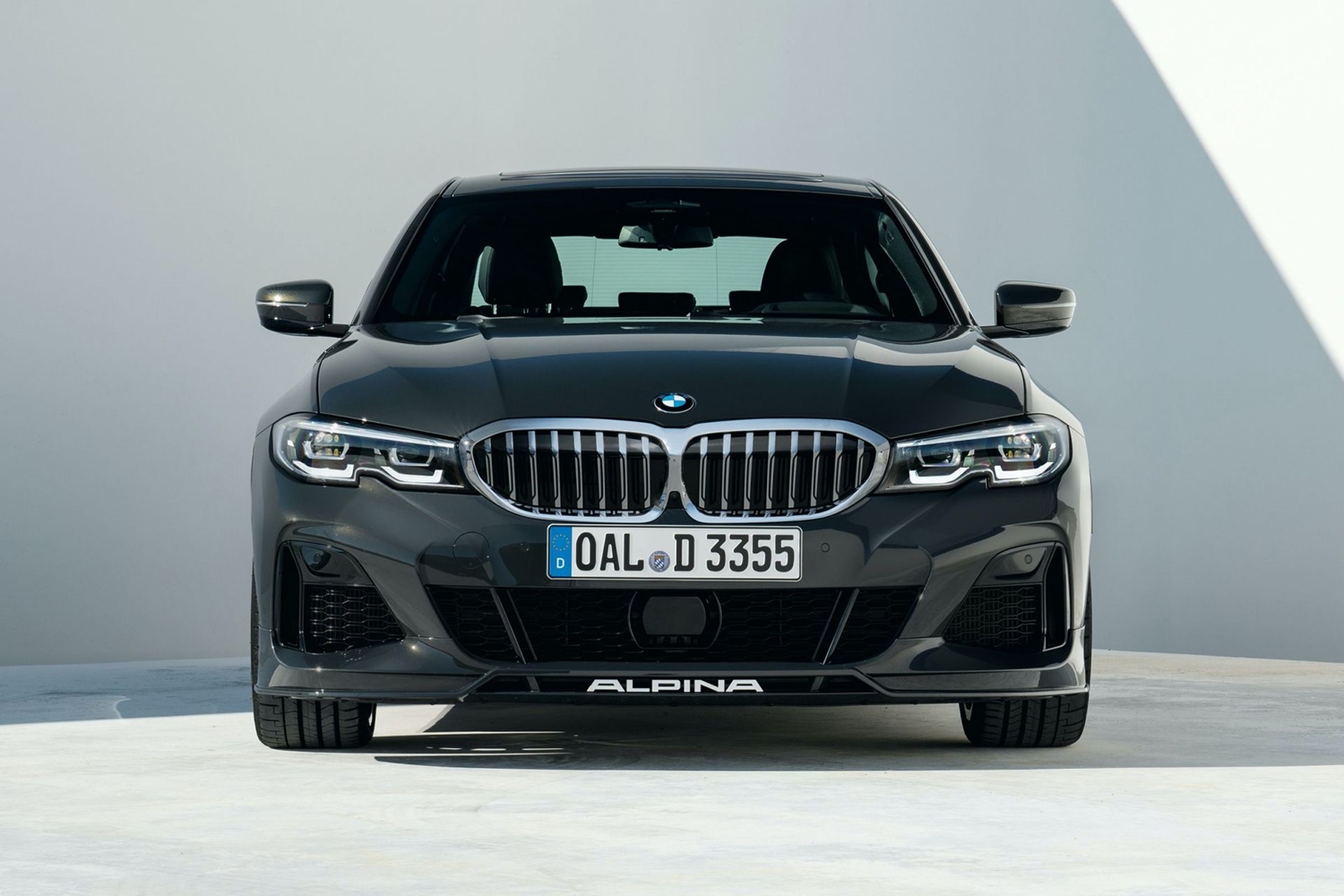 Gyorsan falja a kilométereket az Alpina D3 S 2