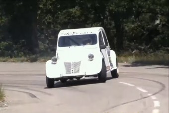 Ferrarit eszik reggelire ez a kacsa