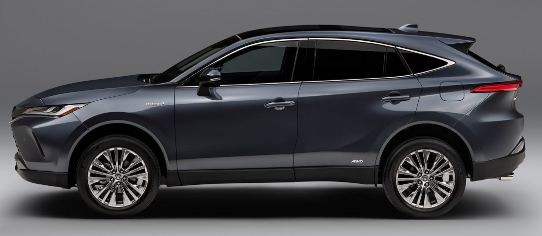 Újabb középkategóriás szabadidőjárművet mutatott be a Toyota