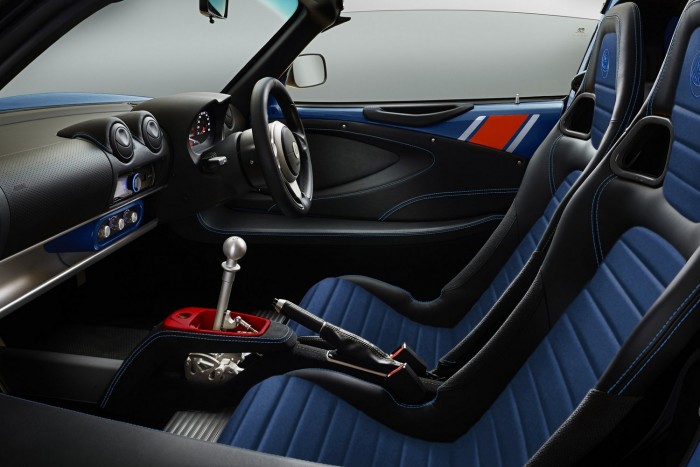 Színes időutazásra hívnak ezek az autók 6