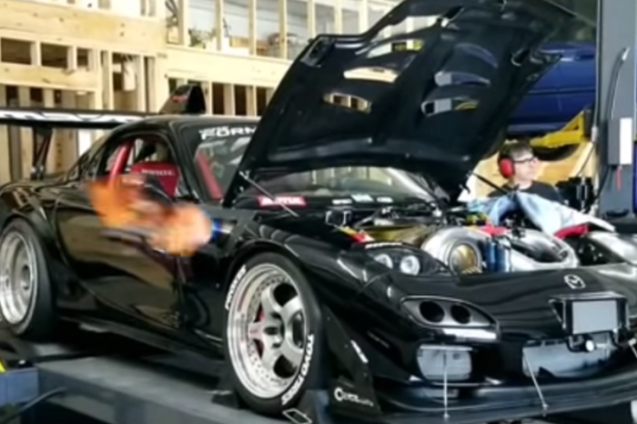 Mazda-Wankel ezer lóerővel, avagy a patikamérlegen porciózott féktelen őrület