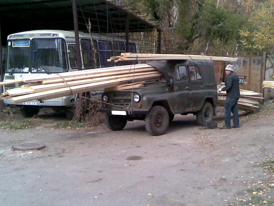 Nem számít a méret, ezek a hibbant autósok bármit elszállítanak 4