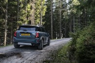 Két tucat fényképen a megújult Mini Countryman 232