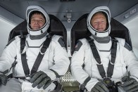 Történelmi pillanat: kilőtték a SpaceX űrhajóját! 1