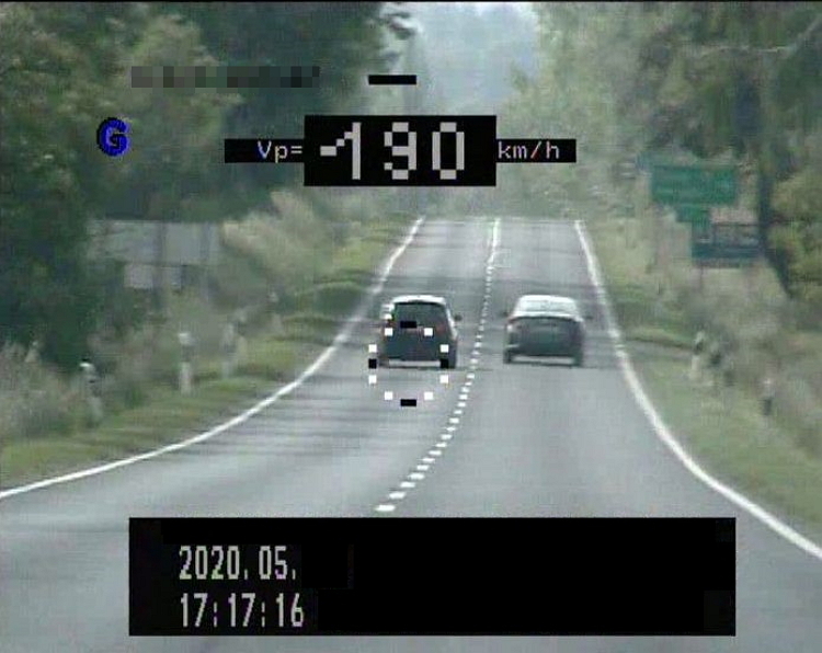 Durva gyorshajtókat fogtak a vasi országutakon 1