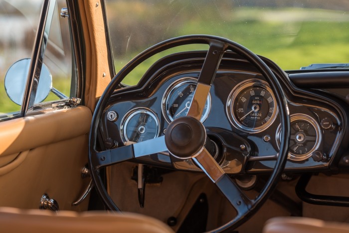 James Bond igazi Aston Martinja 7 | Vezess James Bond igazi Aston Martinja 7