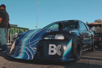 Itt a Civic, ami közel jár az 1 másodperces gyorsuláshoz