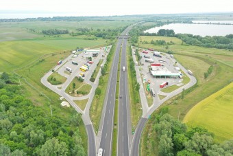 Átfúrták az M7-es autópályát