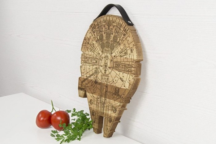 Ha a Han Solo-féle gulyáshoz darabolod a húst, ez a legtutibb vágódeszka 1