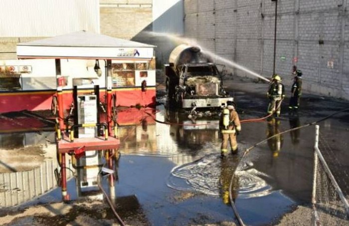 Akciófilmbe illő robbanást éltek túl ezek az autósok 2