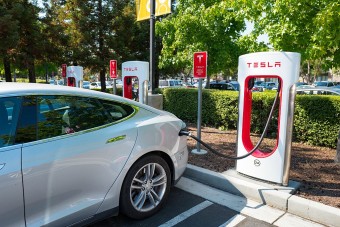 Jövő héten újraindulhat a Tesla – hivatalosan is
