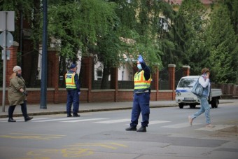 Razziát indított a zebrákon a rendőrség
