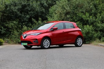 Már csak egy gond akad ezzel a francia villanyautóval