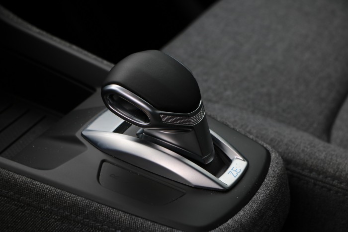 Már csak egy gond akad ezzel a francia villanyautóval 9