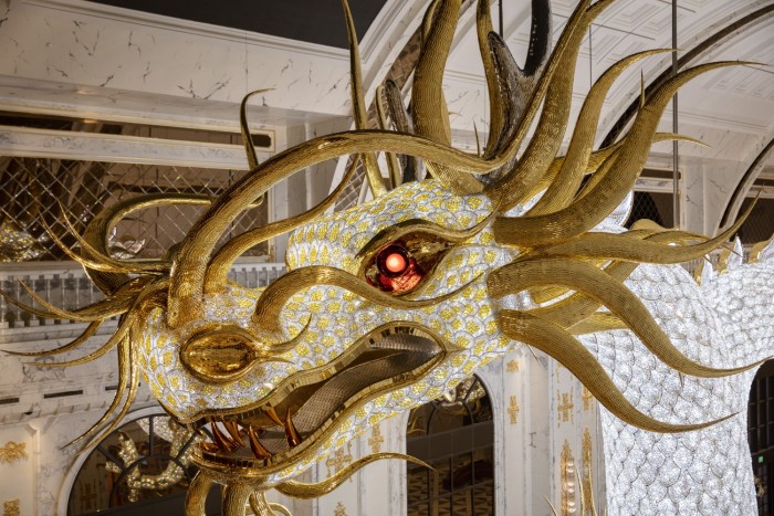 40 tonnás lehet a világ legnagyobb ékszere 6