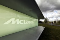 F1: Megmenekült a McLaren a csődtől 3