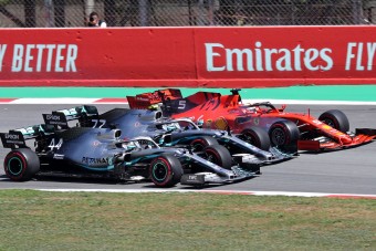 F1: Vettel a Mercedesnél? Jó sztori lenne!