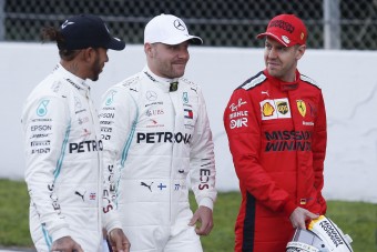 F1: A Mercedest is érdekelné Vettel?