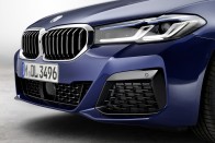 Több hibrid és több kütyü van a frissített BMW 5-ösben 30