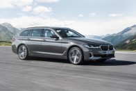 Több hibrid és több kütyü van a frissített BMW 5-ösben 34