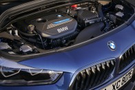 Nincs ma a konnektoros X2-nél trendibb BMW 17