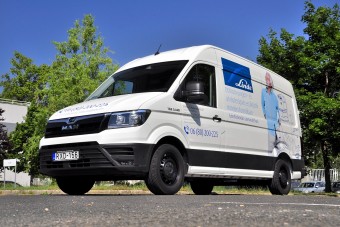 Ezek a furgonok házhoz viszik az oxigént