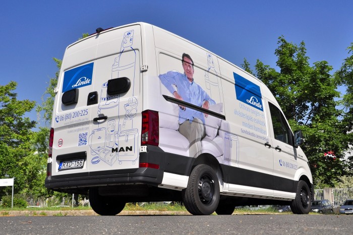 Ezek a furgonok házhoz viszik az oxigént 2