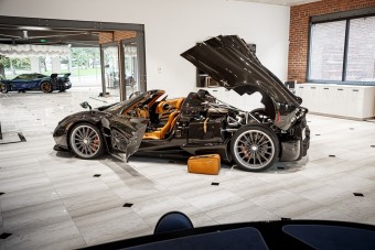 A Huayra Roadster már sokkal inkább szobor, mint autó