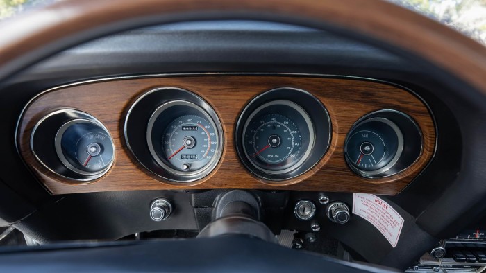 Eladó Paul Walker Mustangja, amely nem hétköznapi darab 3 | Vezess Eladó Paul Walker Mustangja, amely nem hétköznapi darab 3