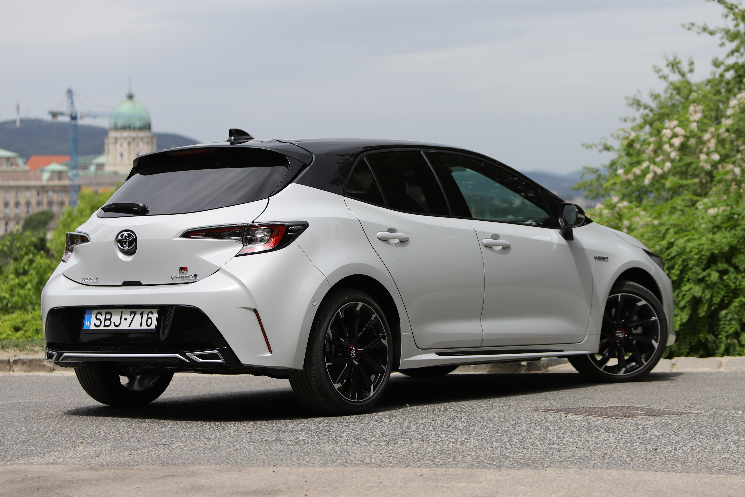 Lehet valami sportos 5 literes fogyasztással? – Toyota Corolla GR Sport 7