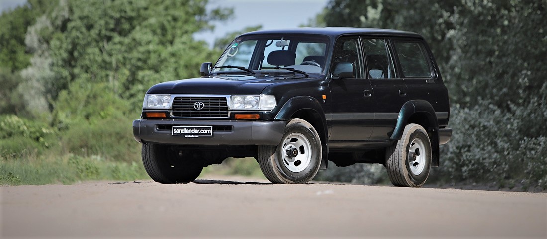 https://vezess2.p3k.hu/app/uploads/2020/05/toyota-land-cruiser-fzj80-teszt-2020_60.jpg