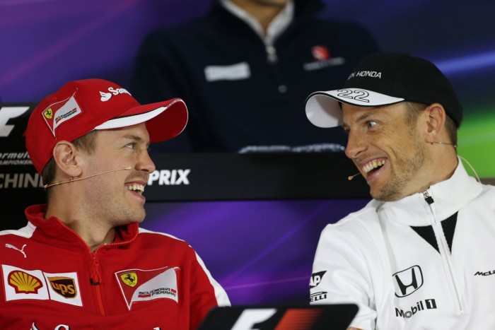 F1: A Ferrari kapkodott, mellényúlt Sainzcal? 3