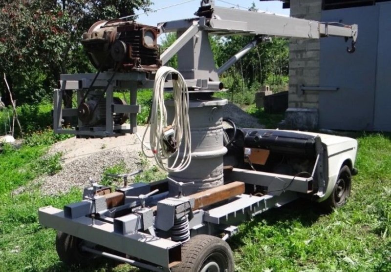 Vén Ladából tákolt darut egy orosz ezermester 3